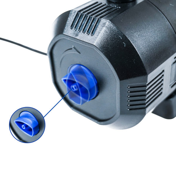 Débit réglable pour un réglage optimal de la fontaine